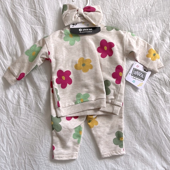 BABY NWT 3 piece set - Picture 1 of 3